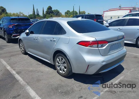 2020 Toyota Corolla Le z USA, uszkodzony, nr VIN JTDEPRAE1LJ051246